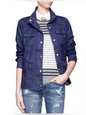 J Crew Navy Blue Utility/Field Jacket in Waxed Cotton w Distinctive Gold Snaps M